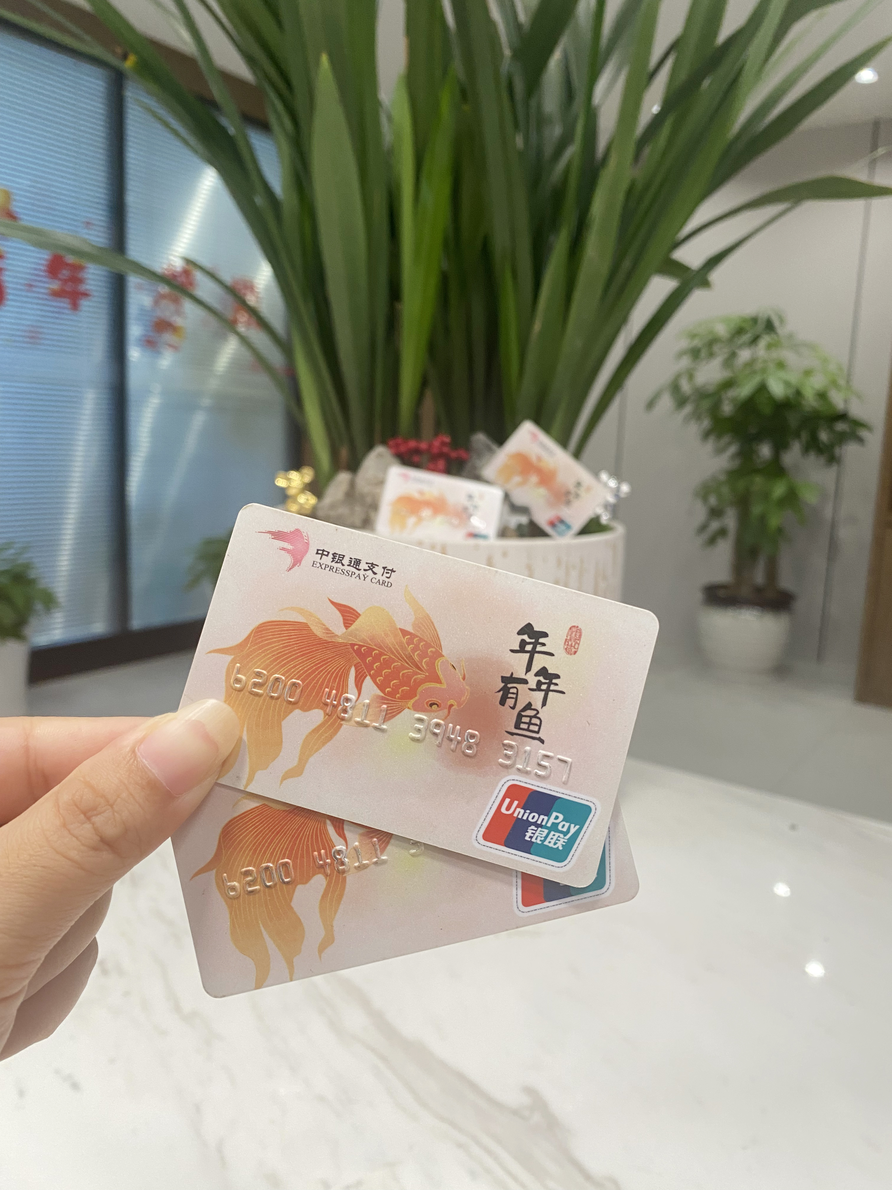 鹤岗急用钱医保卡余额回收联系方式(急用钱社保怎么搞出钱来)