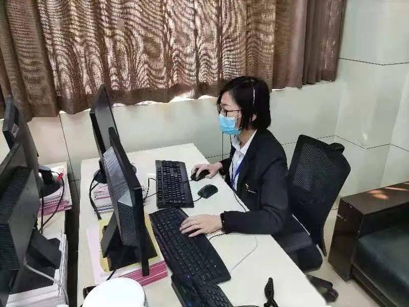 鹤岗上海24小时套医保卡(上海24小时套医保卡的银行)