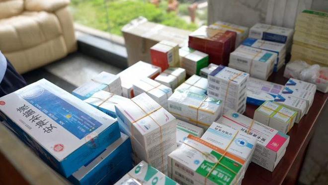 鹤岗200元小额医保回收(急用钱套医保卡黄牛)